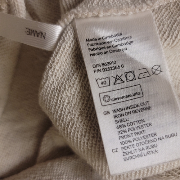 H&M Girl Cream Long Sleeve Rudolph Reindeer Sweatshirt Size 2-4Y - Picture 3 of 4